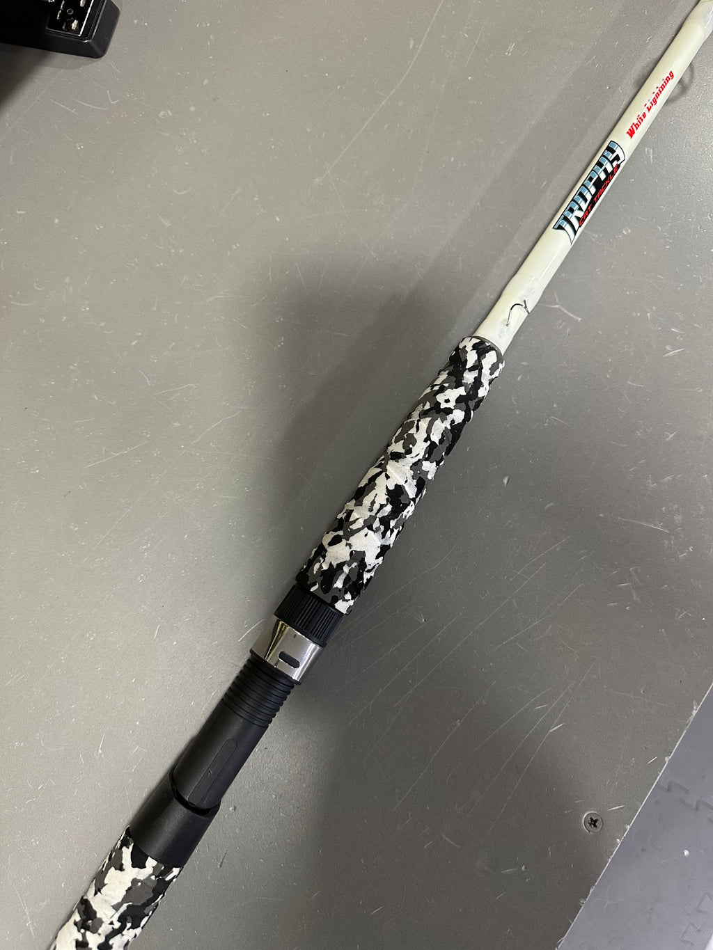 The White Lightning Bumping Rod - Casting - Taylor Holler Tackle Co.